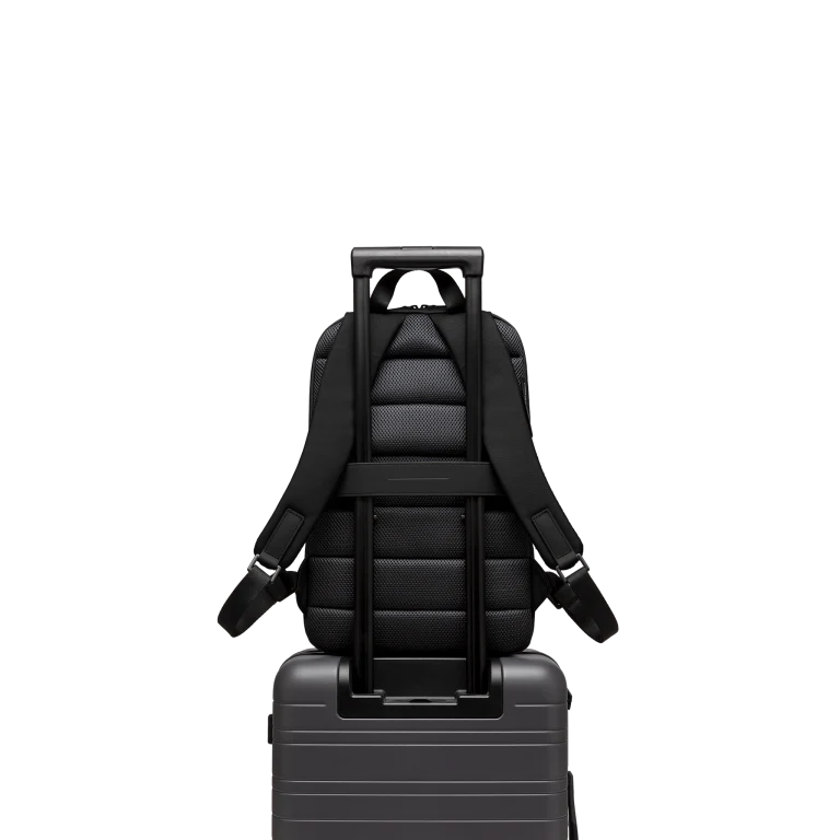 Gion Backpack Essential / Size M / All Black / Tarpaulin / Size M - Image 6