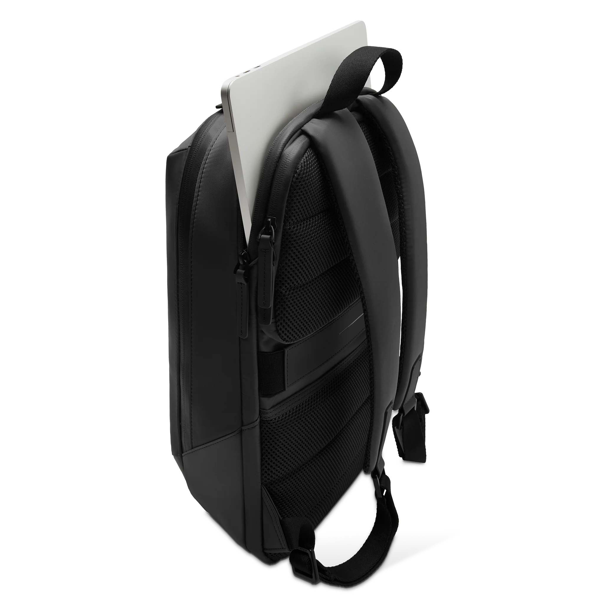 Gion Backpack Pro / All Black / Recycled Nylon / Size M - Image 4