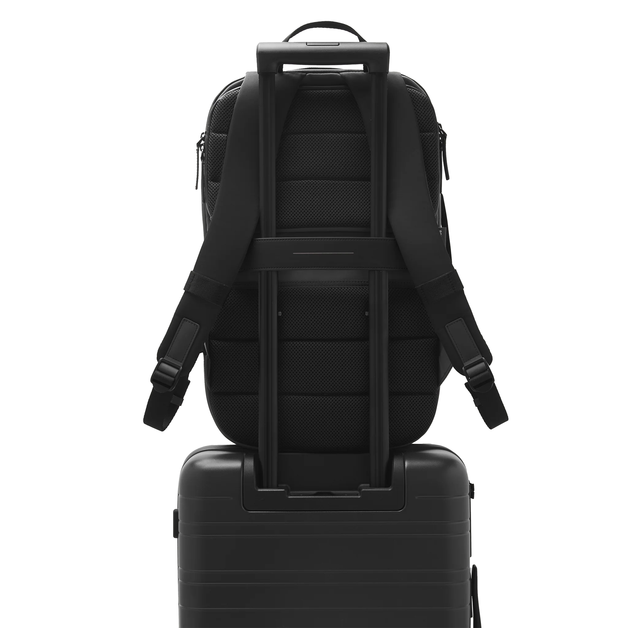 Gion Backpack Travel / All Black / Recycled Nylon - Image 9