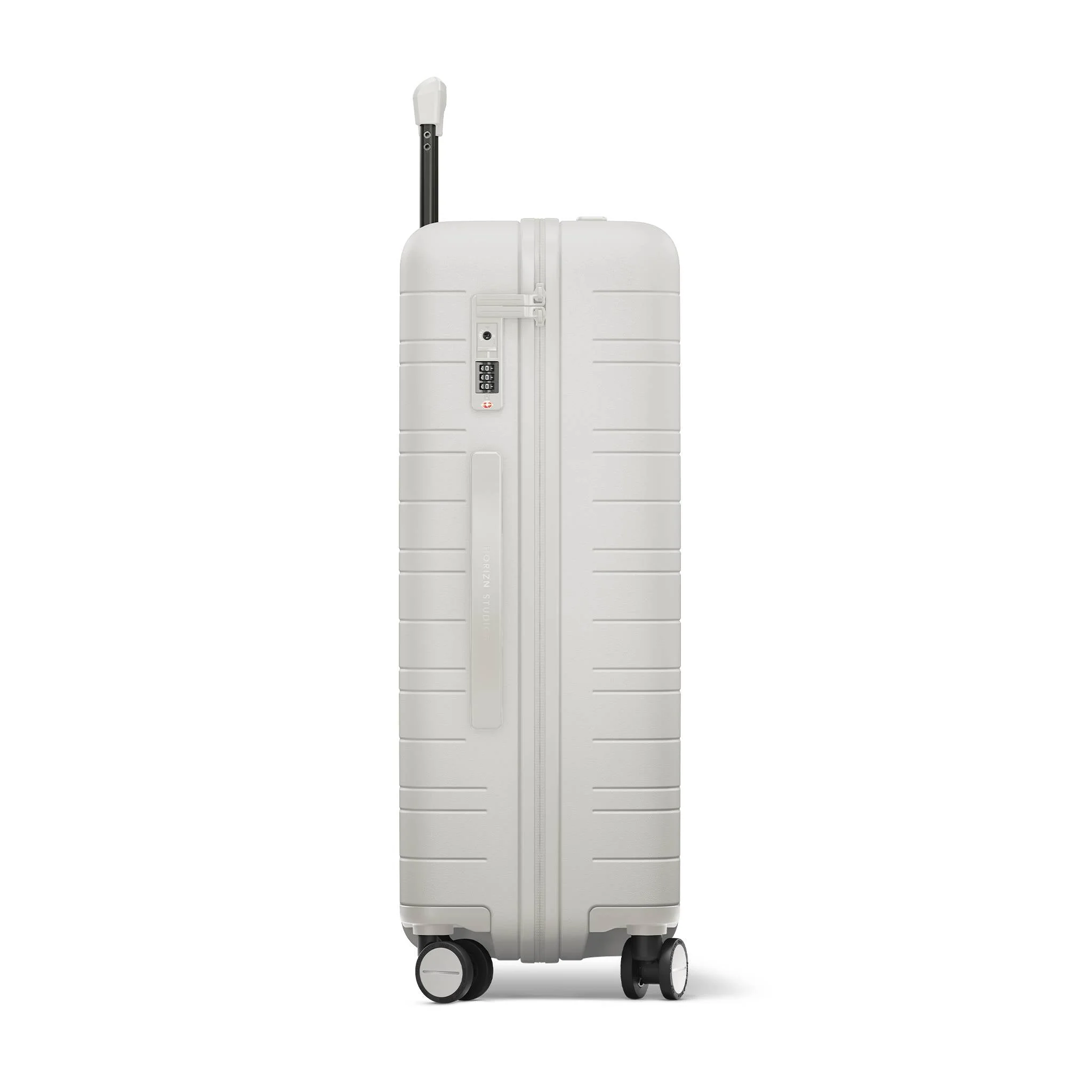 H6 / All White / Vegan Multi Shell / Check-In Size M / Essential - Image 3